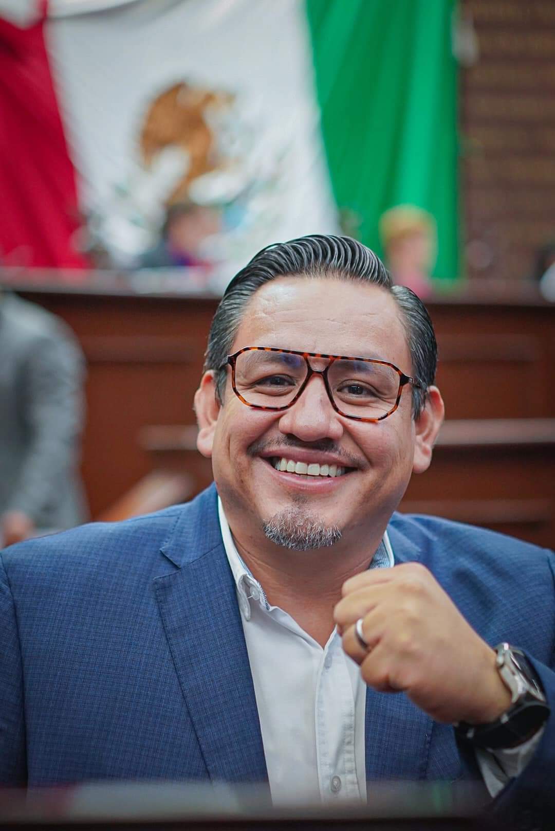Estamos más puestos que nunca para hacer posible un Michoacán feliz: Víctor Manríquez