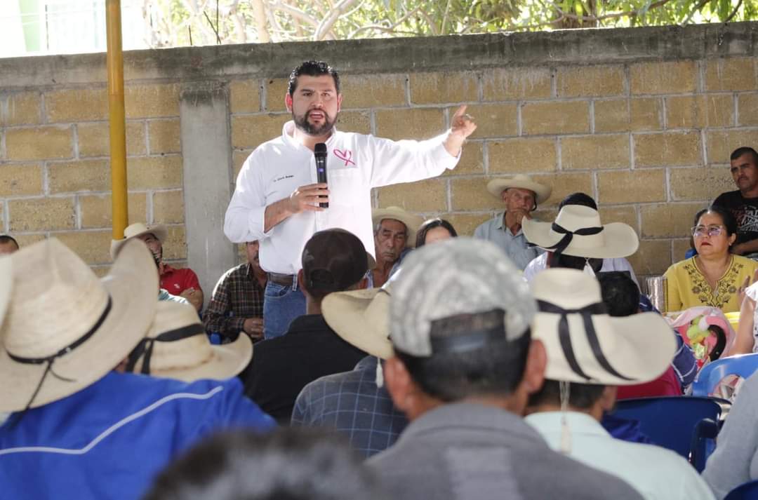 Tuzantla, ejemplo de Democracia.