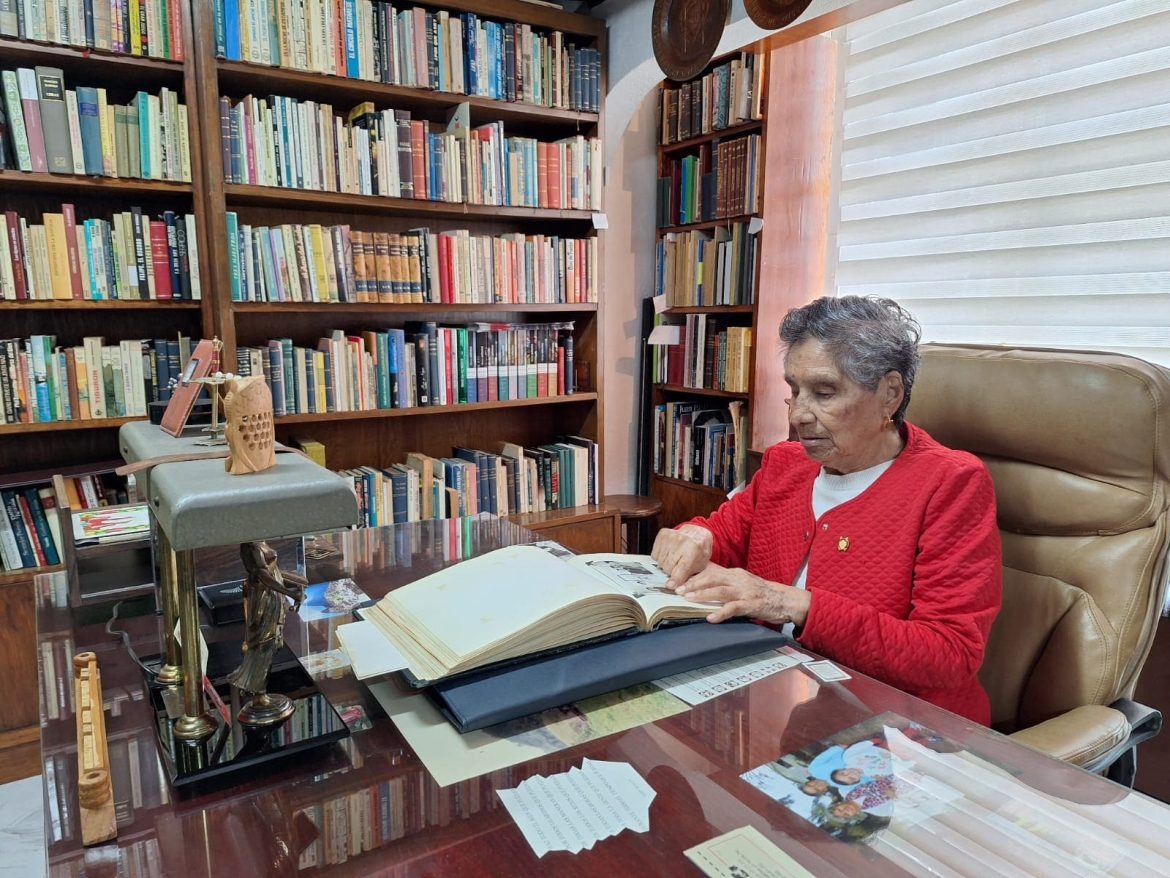 Fallecimiento de Naborina Colín Benítez: Pionera en Leyes y Defensora de los Derechos Femeninos