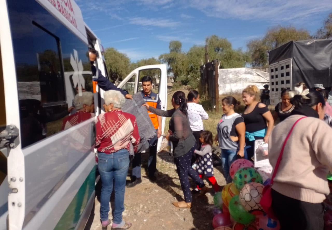 PC entrega juguetes y cobijas en colonia de Morelia