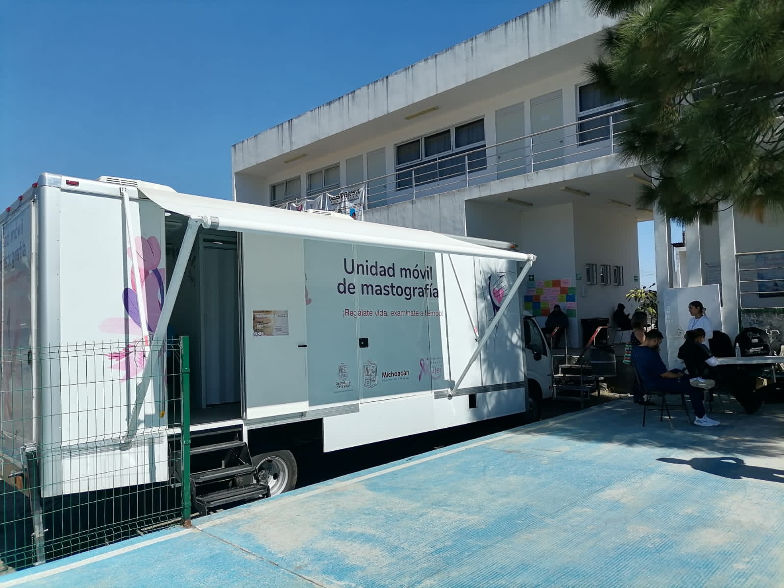 Lleva SSM mastografías gratuitas y consultas médicas a Uruapan