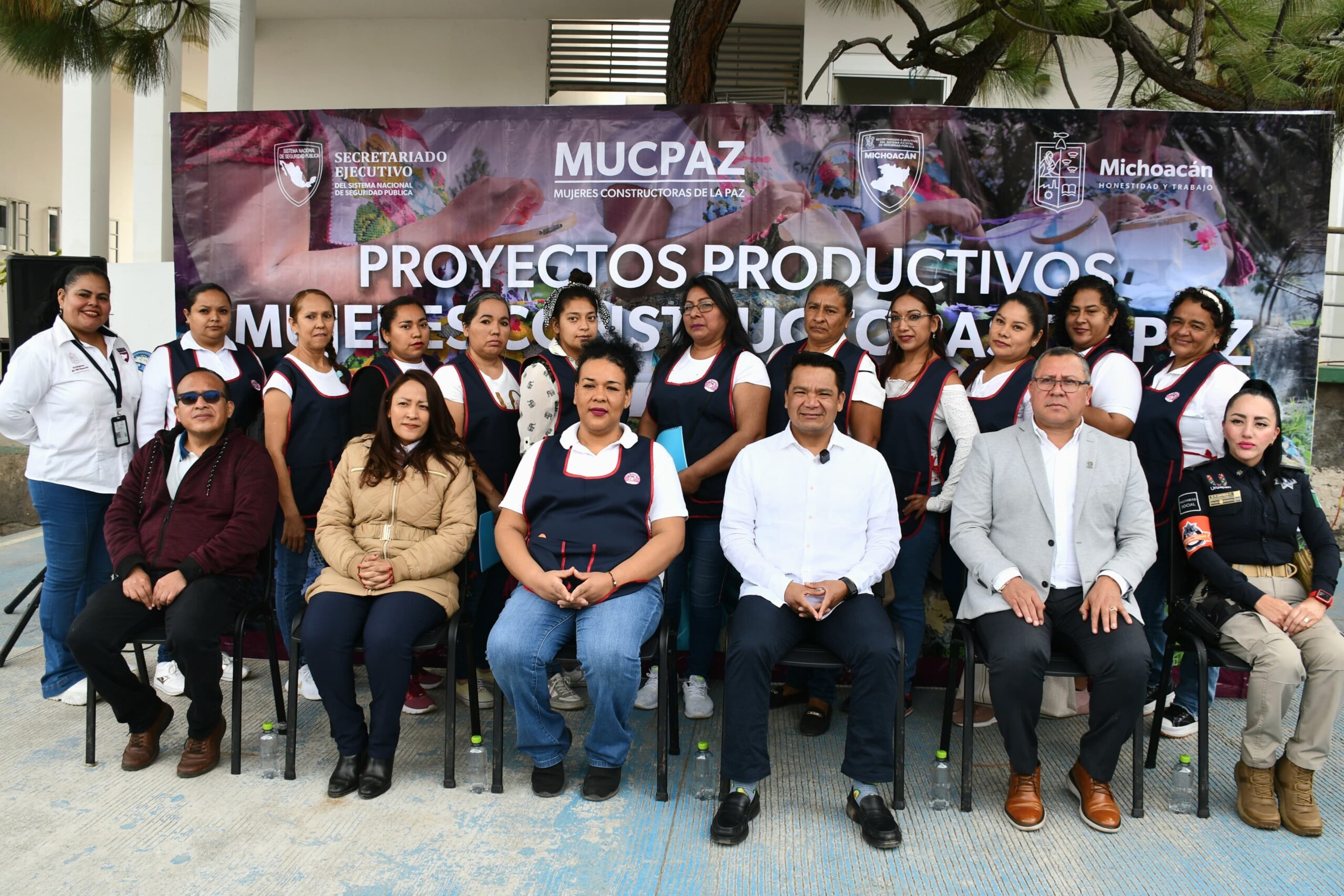 Michoacán fomenta la independencia económica de las mujeres