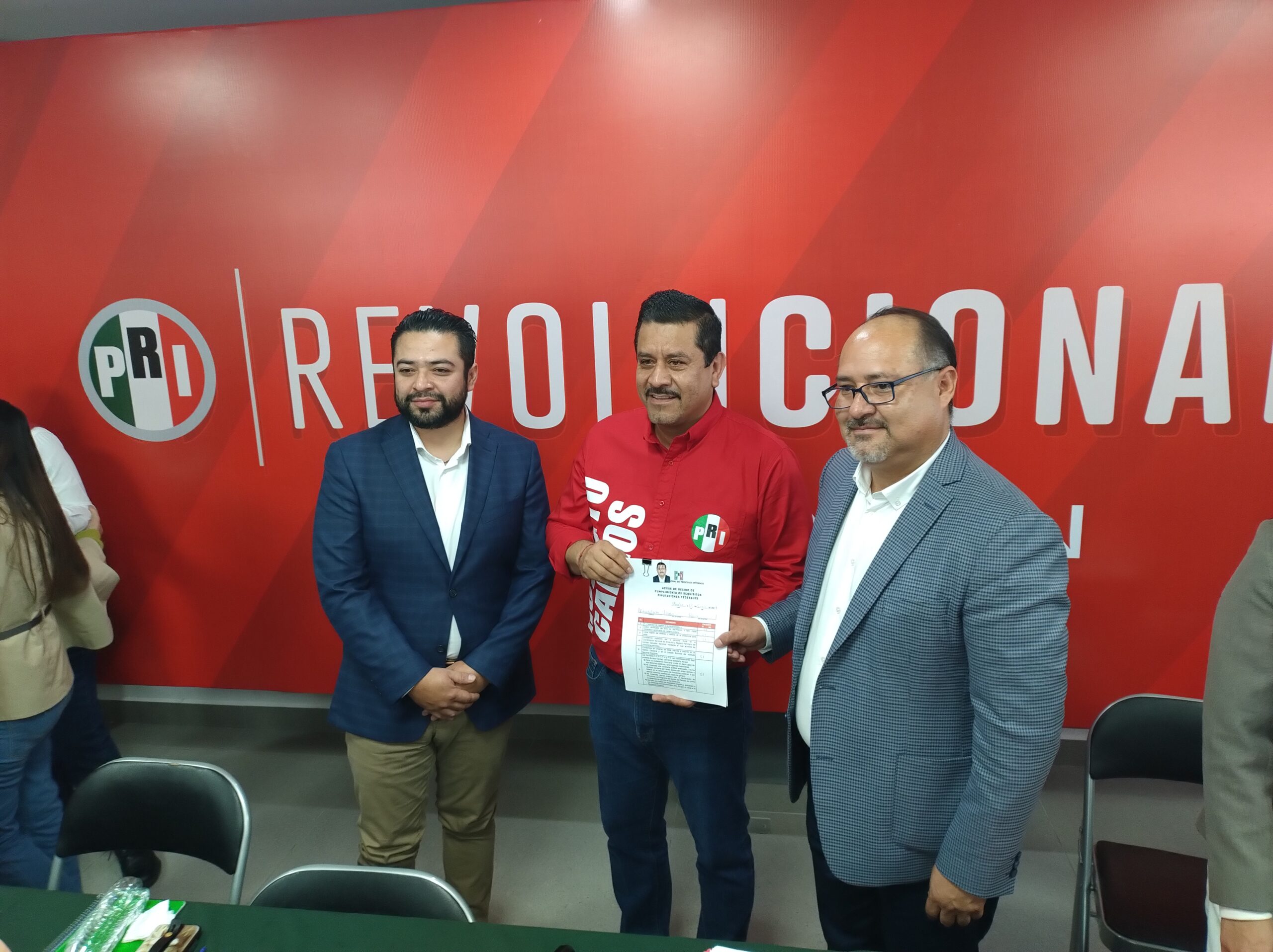 Estrategia, amor y carácter para recuperar a México: Roberto Carlos López García