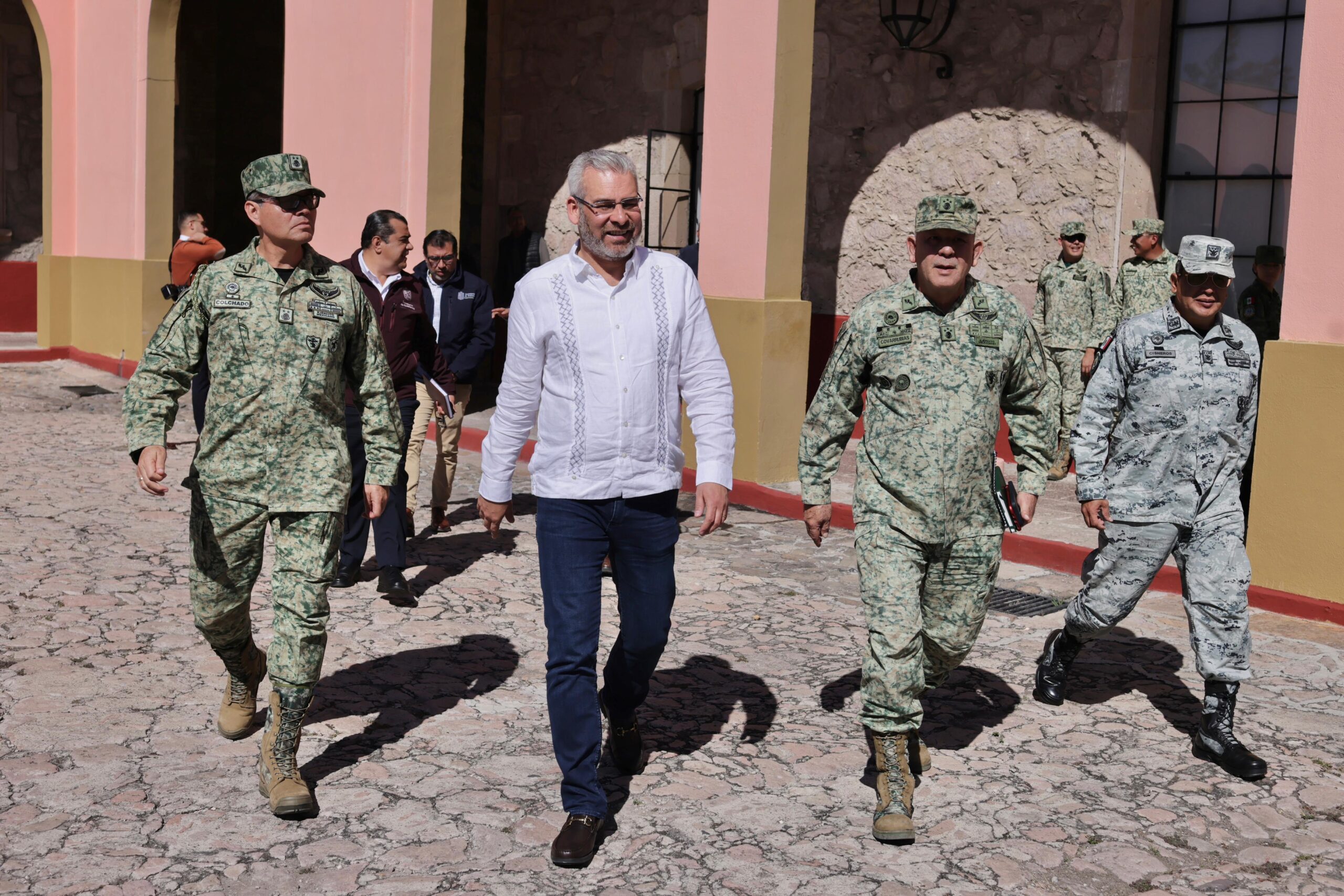 Bedolla propone a Sedena que Servicio Militar Nacional sea obligatorio