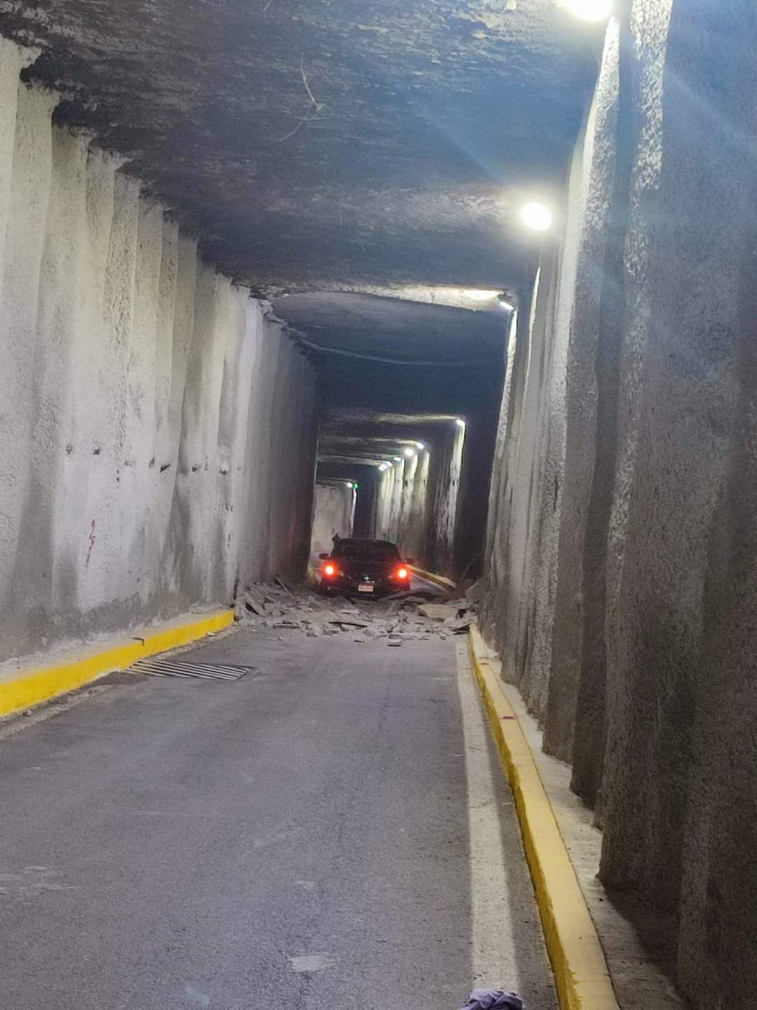 Crisis en Infraestructura Vial: Se Derrumba el Túnel en Dirección Del Tec a Torreón Nuevo