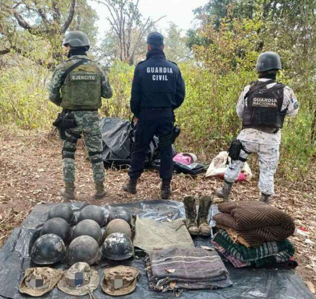 Localizan y desmantelan campamento clandestino en Coalcomán