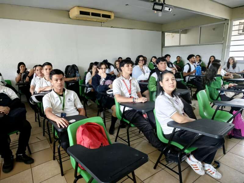 Con pago en línea, Conalep Michoacán agiliza reinscripciones
