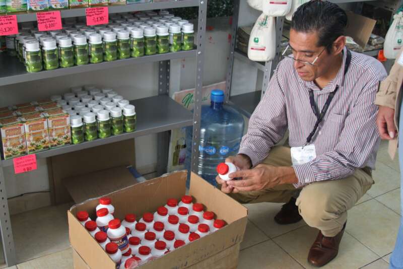 Arranca SSM operativos sanitarios contra la venta de productos engaño