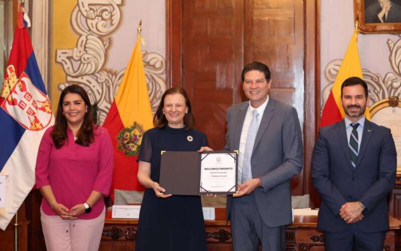 Ayuntamiento de Morelia distingue a Embajadora de Serbia como Huésped Distinguida