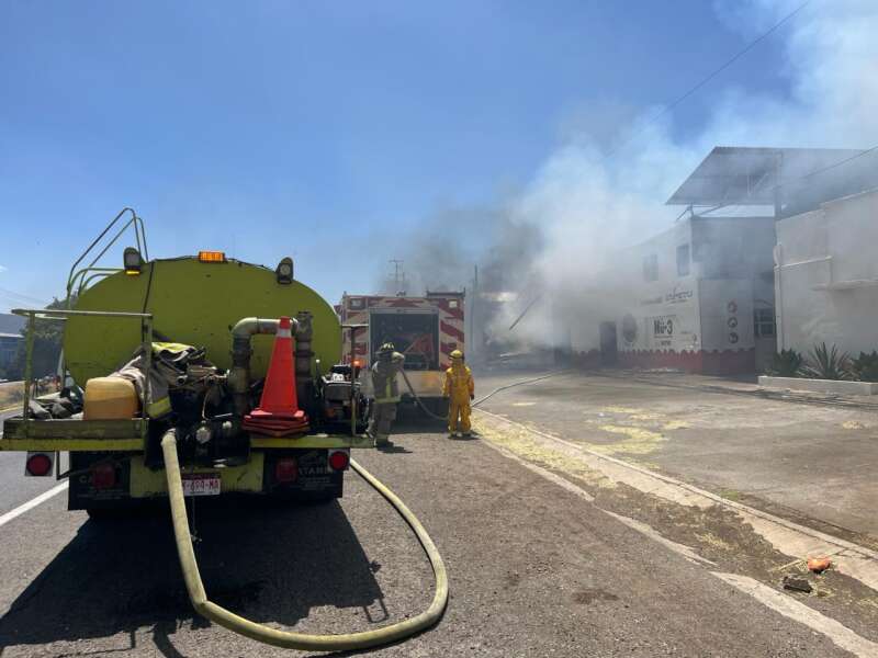 Atiende Coordinación Municipal de Protección Civil y Bomberos incendios en diversos puntos de Morelia