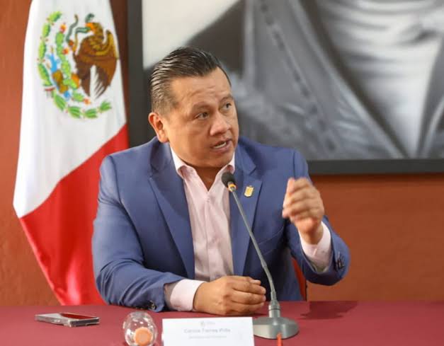 Gotas de Poder: Charles el sucio