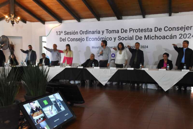 Rinden protesta nuevos consejeros del Cesmich