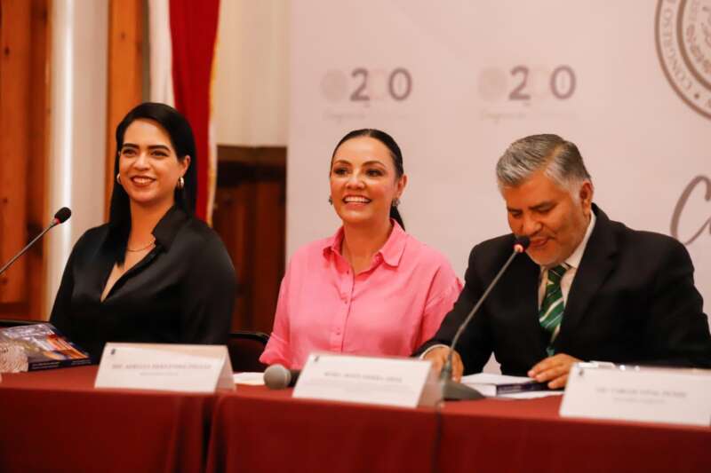 Poder Legislativo, sede de la presentación del libro “Manual teórico-práctico sobre la defensa en materia administrativa”