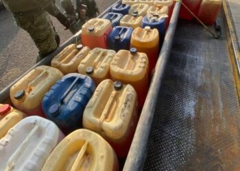 Huachicolero detenido con más de 2 mil 500 litros de hidrocarburo es investigado por la FGR