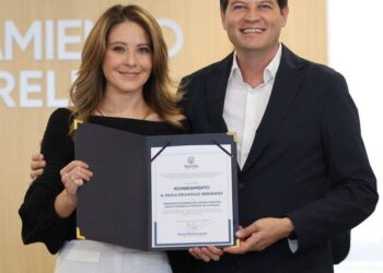 Ayuntamiento aprueba nombramiento de Paola Delgadillo como Presidenta Honoraria del DIF Morelia