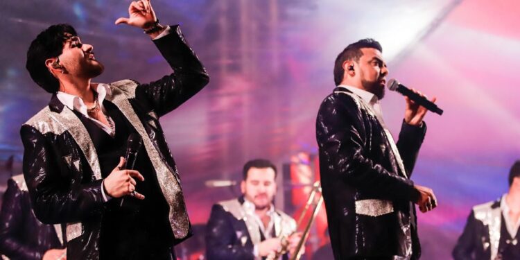 El tradicional Grito de Independencia en Michoacán “se convirtió e fiesta” con la Banda El Recodo