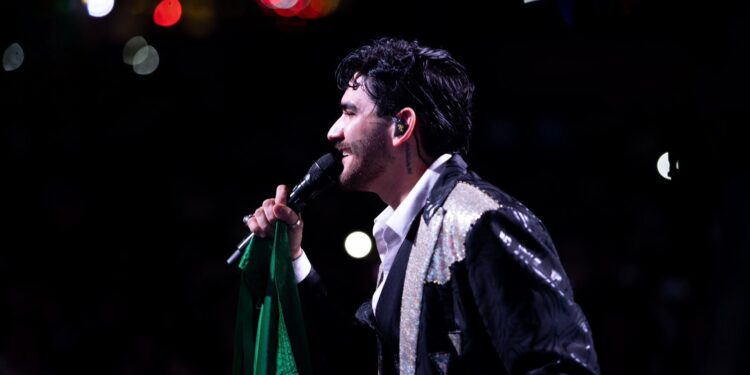 El tradicional Grito de Independencia en Michoacán “se convirtió e fiesta” con la Banda El Recodo