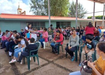 Capacitan y sensibilizan en la prevención del cáncer infantil en Villa Morelos