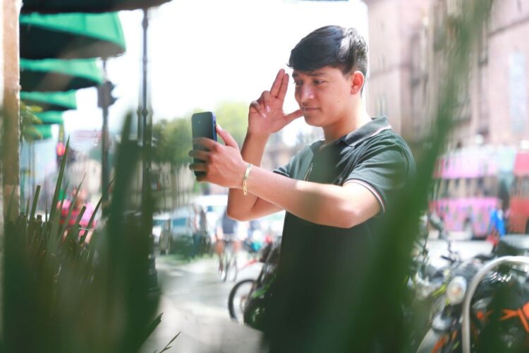 DIF Morelia facilita la comunicación de personas con discapacidad auditiva con “Intérprete a Distancia