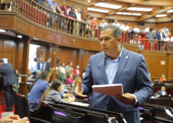 Juan Carlos Barragán presenta reforma al Poder Judicial de Michoacán