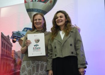 Embajadora de Serbia engalana la Feria Internacional del Libro y la Lectura de Morelia
