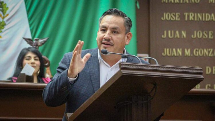 La paz no se construye con armas ni con militares en las calles: Víctor Manríquez