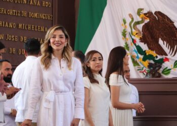 Preside Diputada Local Brissa Arroyo actividades por el 210 Aniversario de la Constitución de Apatzingán