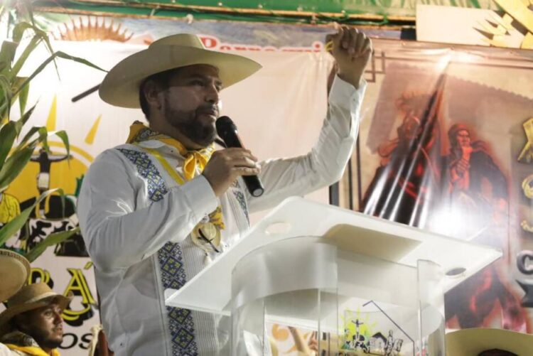Participa Octavio Ocampo en la recepción de la Trigésima Cabalgata “Morelos” en Carácuaro
