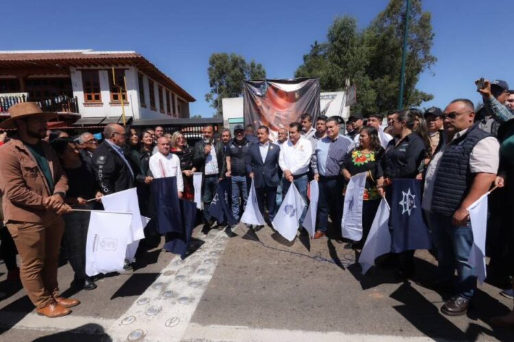 Más de mil agentes son los encargados de dar seguridad a los visitantes en Michoacán durante la Semana de Muertos 2024