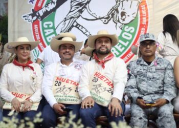 Octavio Ocampo se compromete a impulsar el reconocimiento como Patrimonio Cultural Intangible de la Cabalgata Morelos