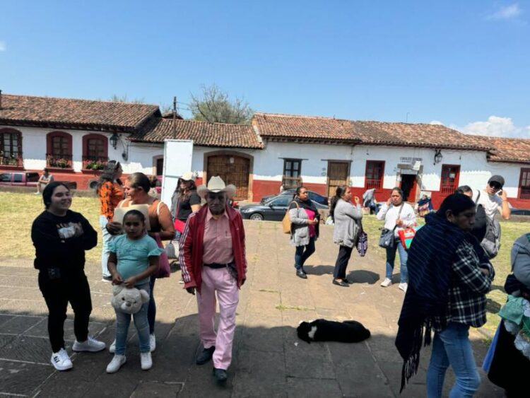 Inscriben piezas para el 55 Concurso Artesanal de Noche de Muertos en Pátzcuaro