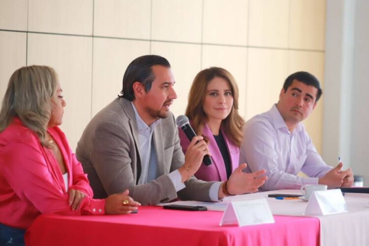 Morelia lucirá de color Rosa durante el mes de octubre por campañas de prevención del cáncer de mama