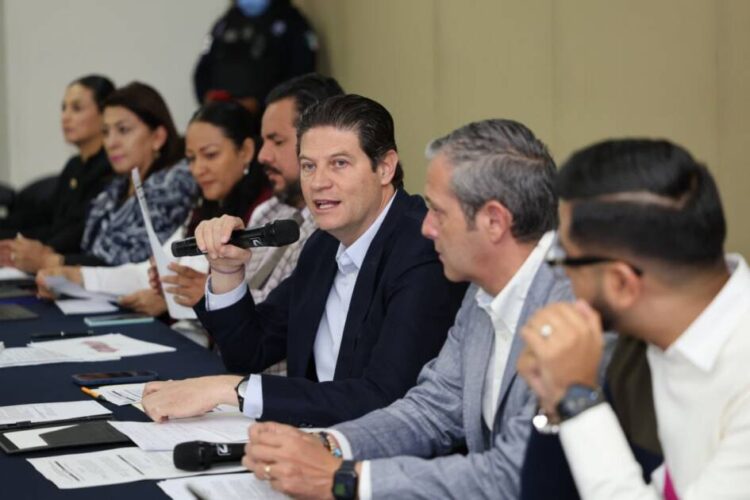 El tema de seguridad nos une: Alfonso Martínez a Alcaldes de la región