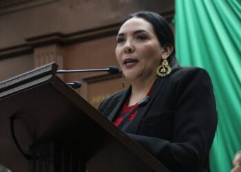 Urge atender daños provocados por huracán John y garantizar apoyo a la población afectada: Adriana Campos Huirache