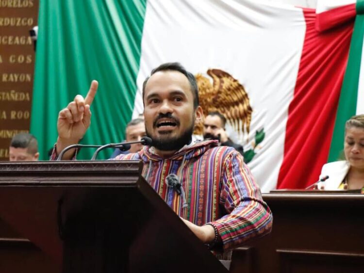 “Se retira un gigante, pero la transformación continúa con Claudia Sheinbaum”: Hugo Rangel