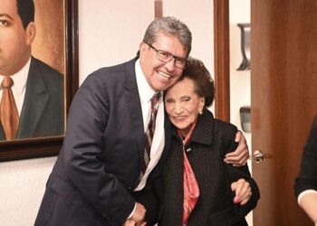 Comunica Ricardo Monreal el deceso de la maestra Ifigenia Martínez y Hernández, presidenta de la Cámara de Diputados