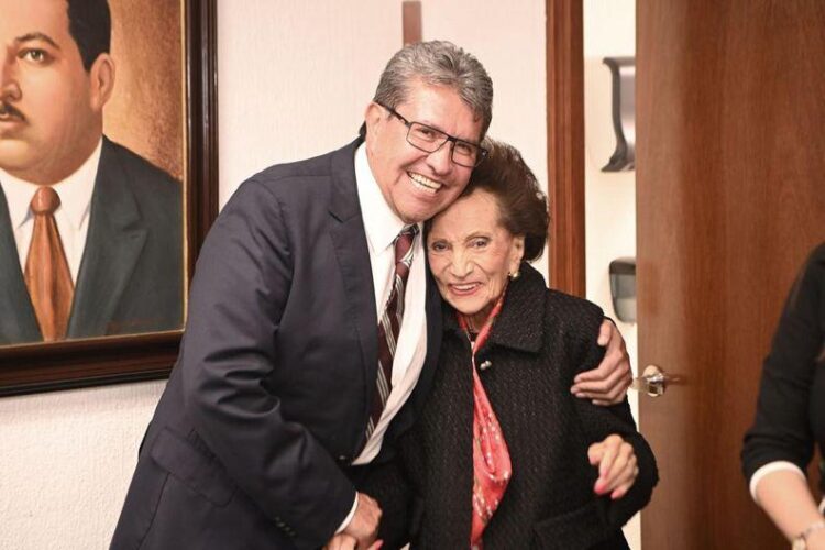 Comunica Ricardo Monreal el deceso de la maestra Ifigenia Martínez y Hernández, presidenta de la Cámara de Diputados