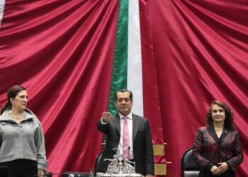 El nuevo presidente de la Mesa Directiva de la Cámara de Diputados es el legislador Sergio Gutiérrez Luna