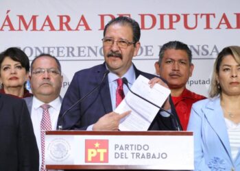 Presenta PT iniciativa para reducir jornada laboral a  40 horas