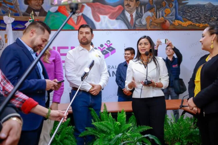 Escribiremos una nueva historia con el PRD Michoacán: Araceli Saucedo