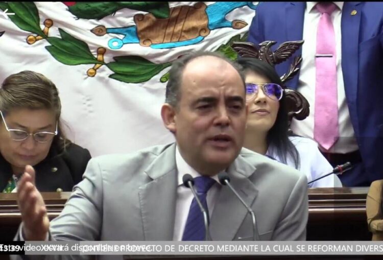 Como en tiempos de gobiernos autoritarios del pasado, se aprueba el aborto en Michoacán: Dip. Baltazar Gaona