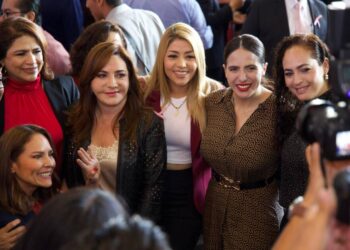 Habrá recursos e independencia para la UMSNH: Diputada Bugarini