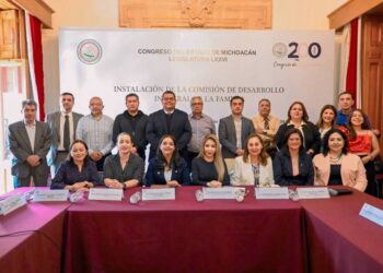Instalan Comisión para el Desarrollo Integral de la Familia en el Congreso del Estado