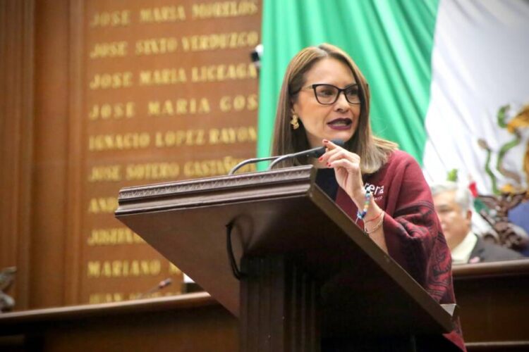 PEMEX Y CFE volverán a ser empresas con visión social: Nalleli Pedraza