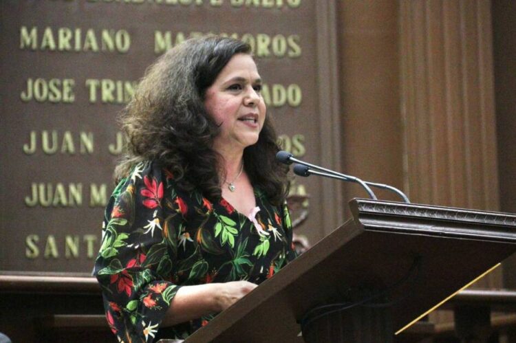 Propone Diputada Melba Albavera Padilla que funcionarios eviten lenguaje machista, sexista y peyorativo