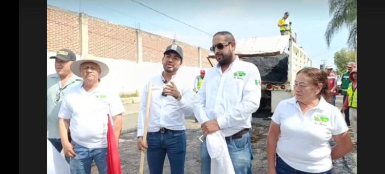 Inaugura Humberto Jiménez Solís mantenimiento de la carretera Los Reyes – Los Limones para mejorar la seguridad y el desarrollo económico
