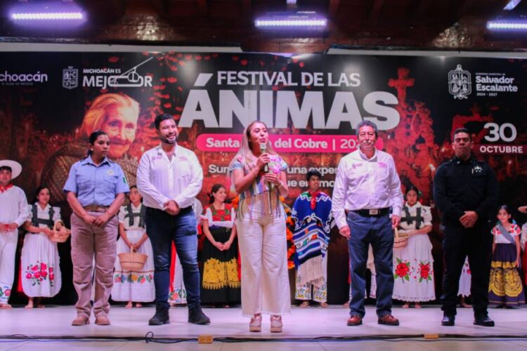 Cautivó el Festival de las Ánimas a propios y extraños de Santa Clara del Cobre 2024