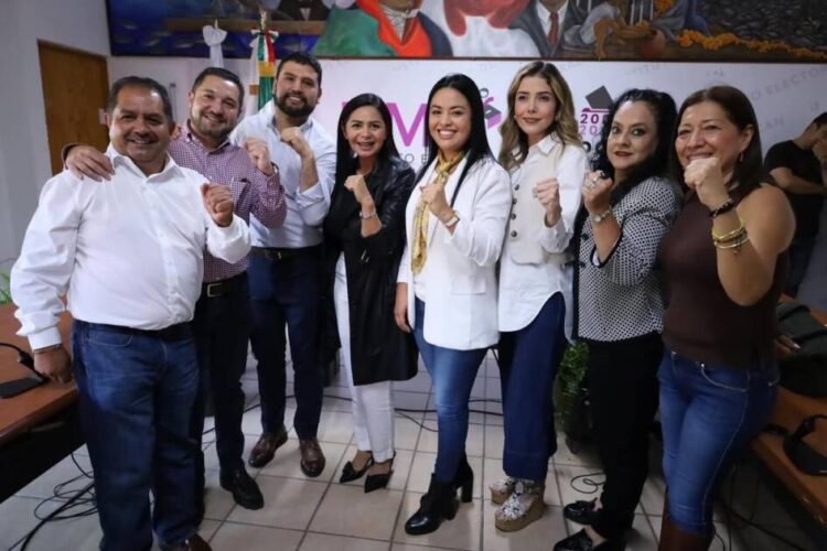 Ante el IEM, se registra Susy Ruiz como candidata del PRD para proceso extraordinario de Irimbo