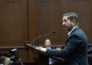 Formalizar campamentos tortugueros para potenciar su labor, propone el diputado Abraham Espinoza