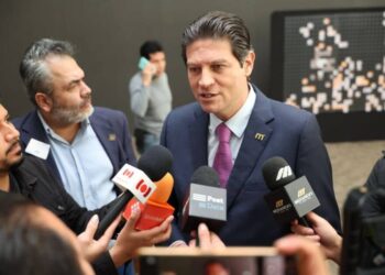 Morena los está engañando: Alfonso Martínez